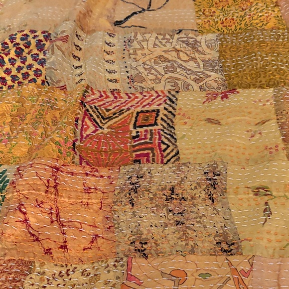 Colorful Patchwork Quilt - Picture 4 of 5